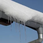 dachrinnen-fuer-den-winter-abdecken-nuetzliche-tipps.webp.webp